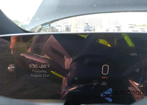 2024 Cadillac Lyriq Sport W/1Sk z USA, uszkodzony, nr VIN 1GYKPWRL4RZ126448